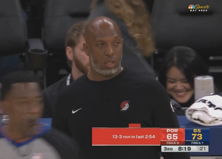 經典的勇士領先被追分！開拓者3分鐘內轟出13-3將分差縮小到8分